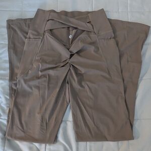 Viral Halara Scrunch Butt Flare Leggings w/ Crisscross Back